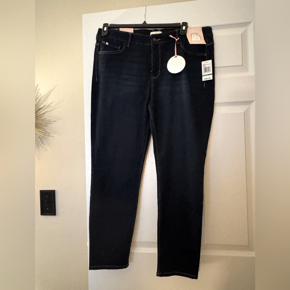 💙 Women's Curve Appeal Jeans